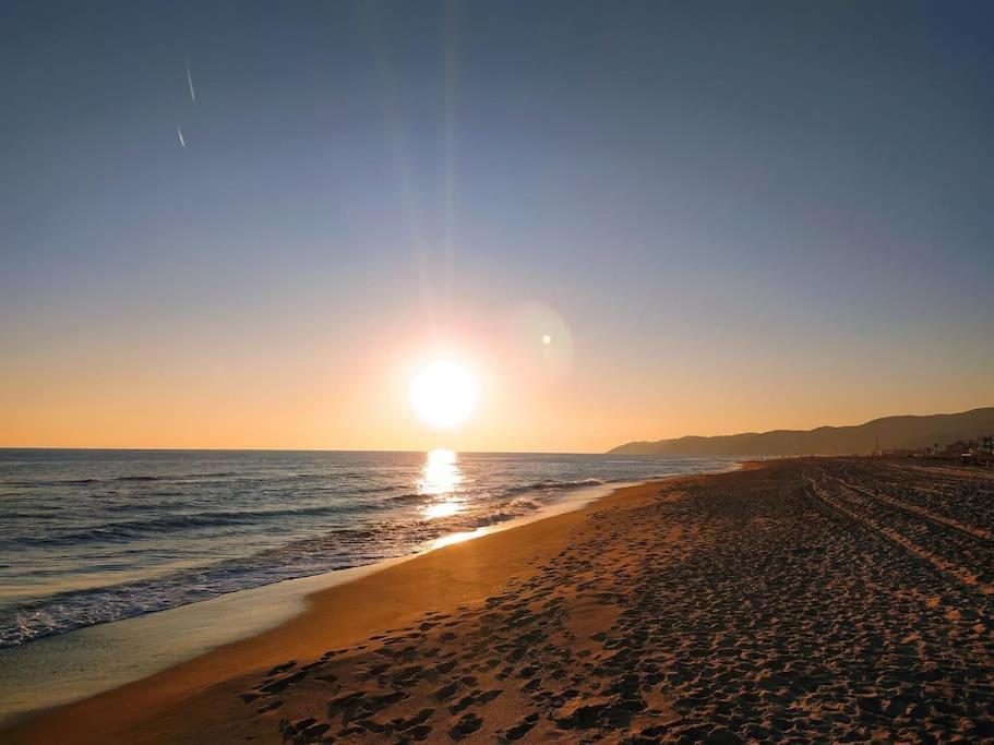 Sea Of Rome - Holiday Home Ostia Buitenkant foto